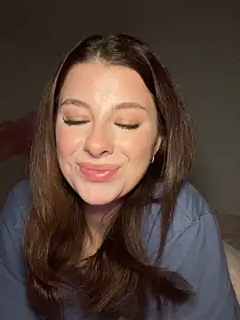 Mia-Minou online show from March 2026 10:48:02 PM