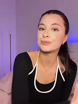 Mia-Minou online show from February 2026 09:01:02 PM