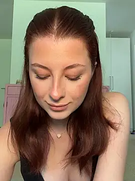 Mia-Minou online show from May 2026 08:42:02 AM