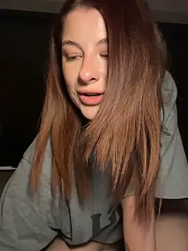 Snapshot of Mia-Minou chatting on June 2026 10:51:02 PM Mia-Minou online show from June 2026 10:51:02 PM
