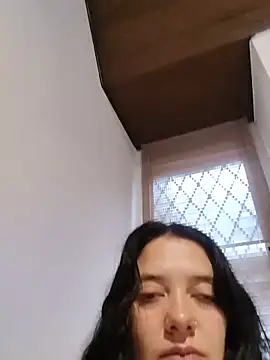 Isabella 21x online show from June 2026 11:44:01 AM