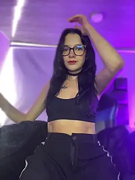 Isabella 21x online show from June 2026 01:19:02 PM