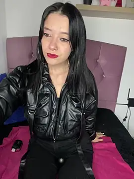Isabella 21x online show from March 2025 12:41:01 PM