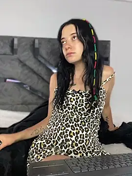 Isabella 21x online show from May 2026 02:50:01 PM