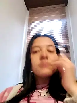 Isabella 21x online show from April 2026 11:50:02 AM