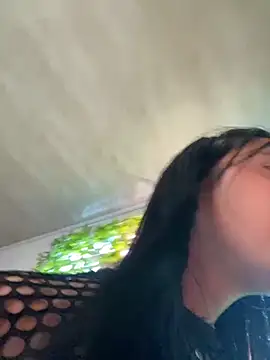 Isabella 21x online show from September 2025 12:33:02 PM