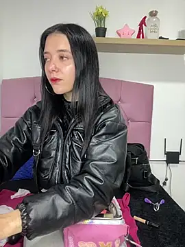 Isabella 21x online show from March 2025 12:33:02 PM