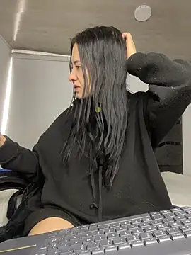 Isabella 21x online show from July 2026 11:49:02 AM