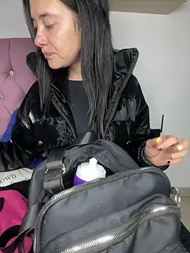 Isabella 21x online show from March 2025 01:34:01 PM