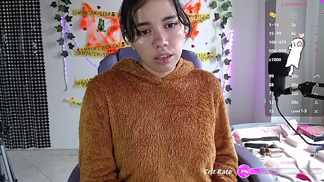 sophie north online show from October 2025 07:14:02 PM