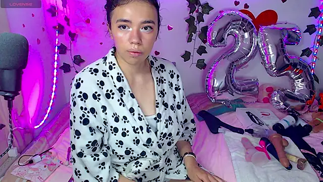 sophie north online show from February 2025 03:20:01 PM