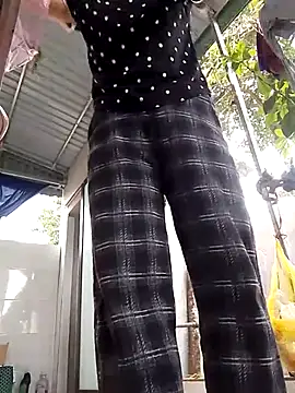 Aninyin22 online show from March 2026 03:29:01 AM