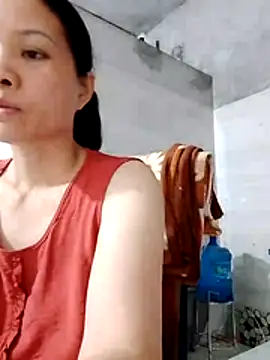 Aninyin22 online show from April 2026 12:12:01 AM