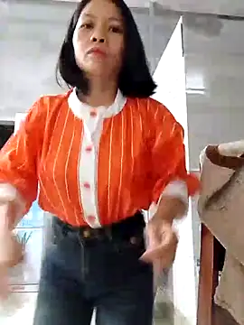 Aninyin22 online show from February 2026 02:19:01 AM