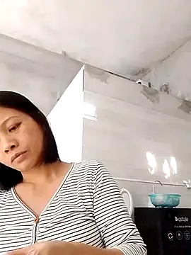 Aninyin22 online show from December 2025 06:38:02 AM