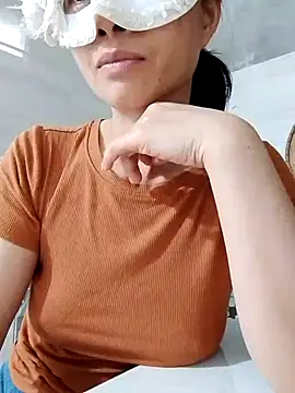 Aninyin22 online show from April 2026 02:51:02 AM