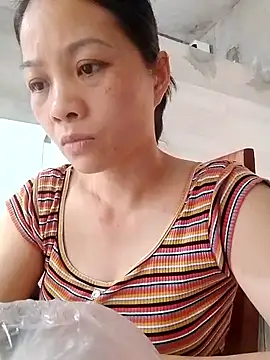 Aninyin22 online show from March 2026 07:32:02 AM