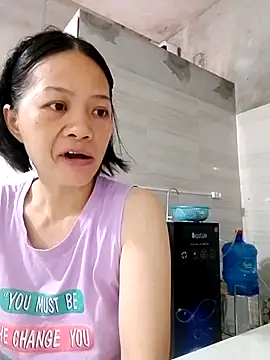 Aninyin22 online show from September 2025 11:49:02 PM