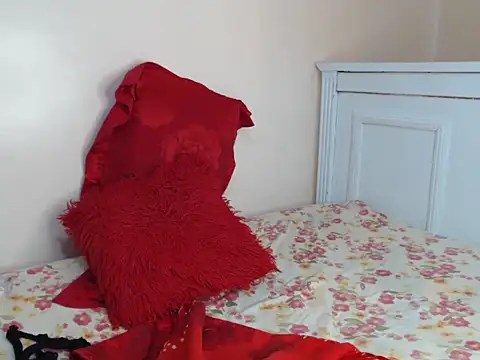 hot liser online show from February 2026 07:39:01 AM