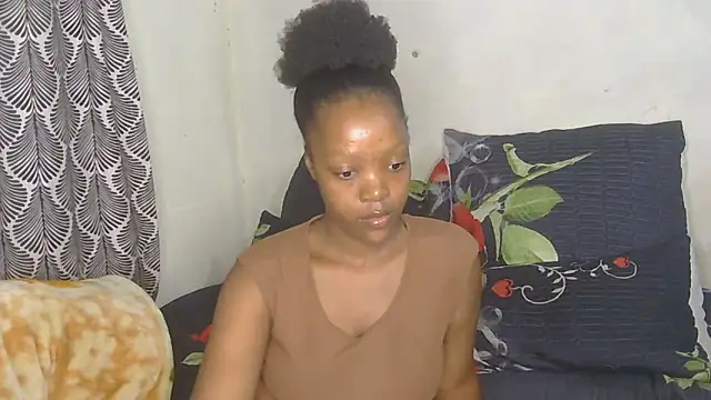 curvysexybody online show from April 2026 07:26:02 PM