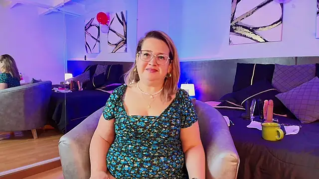 MartinaCaycedo online show from March 2025 10:44:02 AM