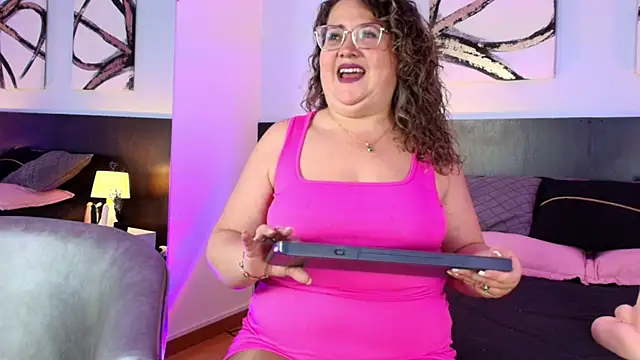 MartinaCaycedo online show from October 2025 10:23:02 AM