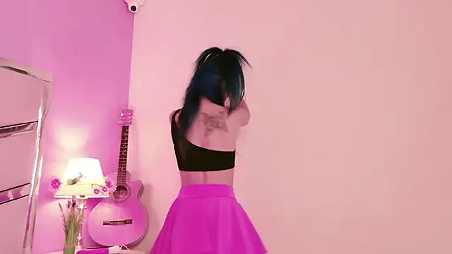 Snapshot of Lunapage chatting on October 2025 09:07:02 PM Lunapage online show from October 2025 09:07:02 PM