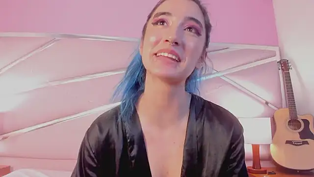 Snapshot of Lunapage chatting on March 2025 01:28:01 AM Lunapage online show from March 2025 01:28:01 AM