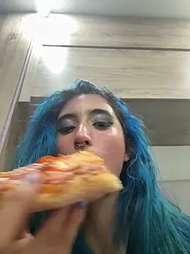 Snapshot of Lunapage chatting on March 2025 01:11:01 AM Lunapage online show from March 2025 01:11:01 AM