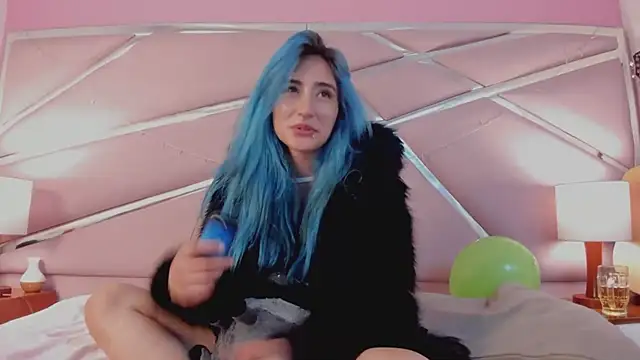 Snapshot of Lunapage chatting on March 2025 07:26:02 PM Lunapage online show from March 2025 07:26:02 PM