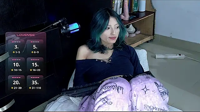 Camila---torres online show from November 2025 03:18:01 AM