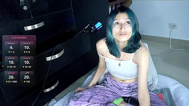 Snapshot of Camila---torres chatting on October 2025 02:13:01 AM Camila---torres online show from October 2025 02:13:01 AM