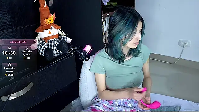 Camila---torres online show from October 2025 02:21:02 AM