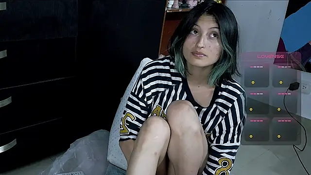 Camila---torres online show from May 2026 03:17:02 AM