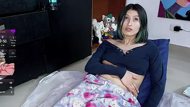 Camila---torres online show from April 2026 04:22:01 PM