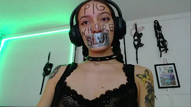 Eloise-brown online show from January 2025 01:36:02 AM