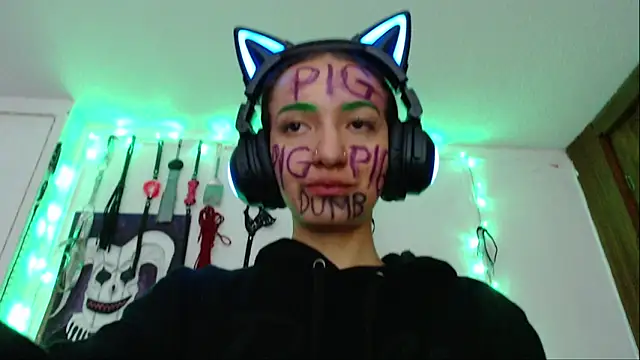 Eloise-brown online show from March 2025 11:32:02 PM