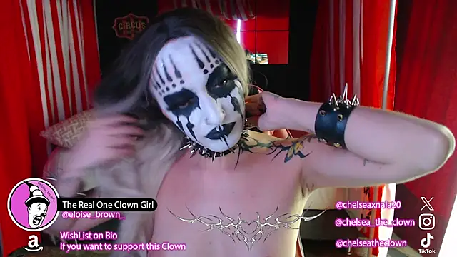 Snapshot of Eloise-brown chatting on April 2026 07:58:01 PM Eloise-brown online show from April 2026 07:58:01 PM