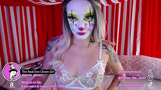 Snapshot of Eloise-brown chatting on June 2026 06:45:02 PM Eloise-brown online show from June 2026 06:45:02 PM