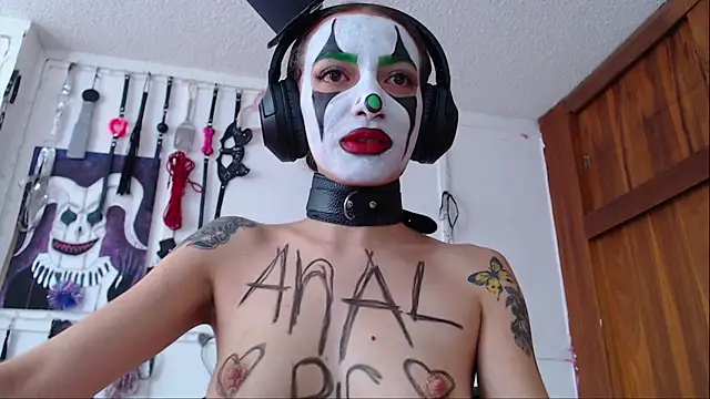 Eloise-brown online show from March 2025 05:30:02 PM