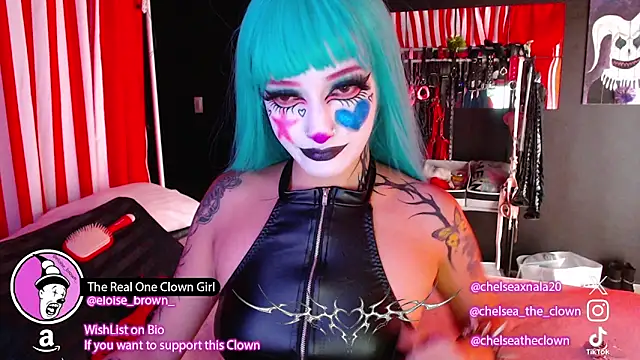 Snapshot of Eloise-brown chatting on May 2026 07:36:02 PM Eloise-brown online show from May 2026 07:36:02 PM