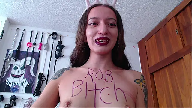 Eloise-brown online show from January 2025 09:26:01 PM