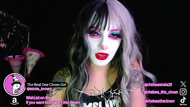 Snapshot of Eloise-brown chatting on February 2026 09:04:02 PM Eloise-brown online show from February 2026 09:04:02 PM