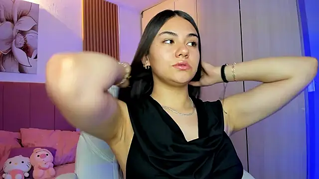 mia nevaeh online show from January 2026 08:34:01 PM