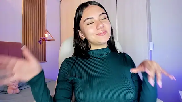 mia nevaeh online show from March 2026 09:21:01 PM