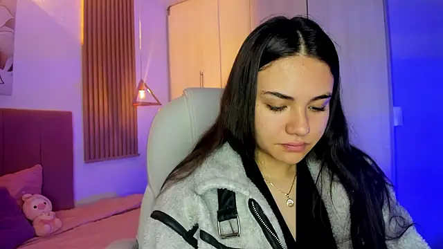 mia nevaeh online show from January 2026 07:28:02 PM