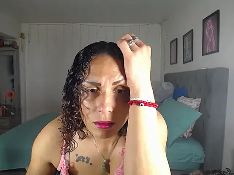 Snapshot of Corina_hot chatting on March 2025 08:15:02 PM Corina hot online show from March 2025 08:15:02 PM