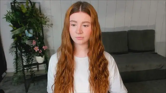 Freckle Diyana online show from February 2025 10:31:02 PM