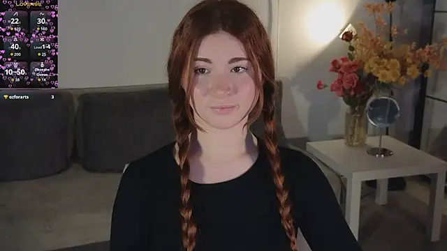 Snapshot of Freckle_Diyana chatting on December 2025 09:47:01 PM Freckle Diyana online show from December 2025 09:47:01 PM