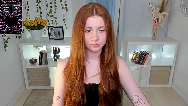 Freckle Diyana online show from March 2026 03:48:01 PM